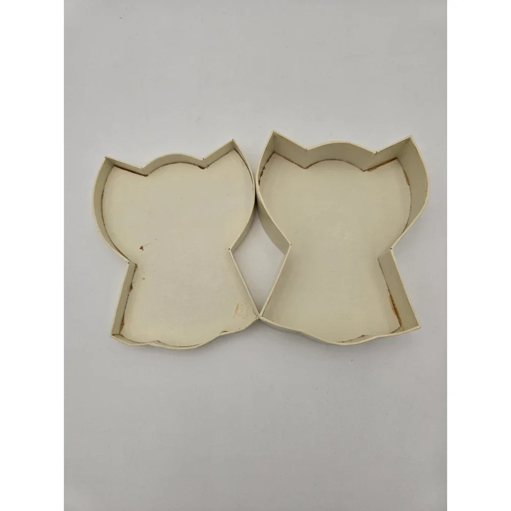 Avon Crochet Angels in Gift Box Gold White Vintage Set of 2 Christmas Ornaments